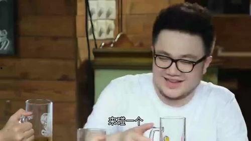 路人吃瓜可以告吗,揭秘网络舆论背后的真相