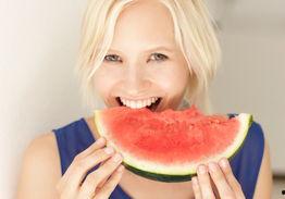 吃瓜专属歌曲有哪些,盘点那些让人“瓜意盎然”的专属歌曲