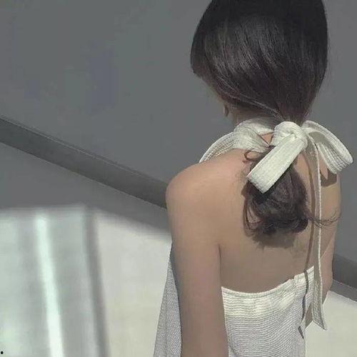 吃瓜女生头像不露脸,不露脸的神秘魅力