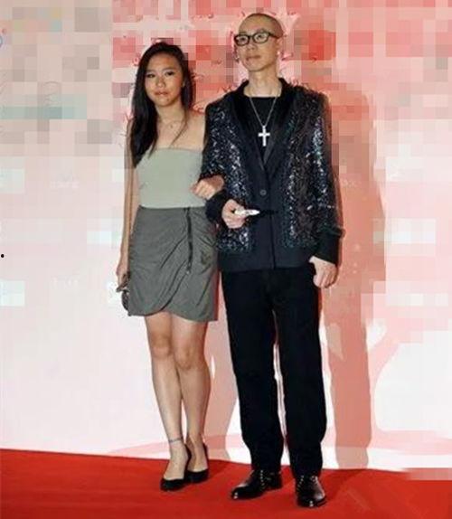 包臀裙吃瓜,揭秘时尚与吃瓜的奇妙碰撞